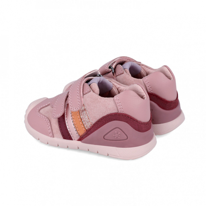 Pnatofi primii pasi Biomecanics 241110-E159 [3]