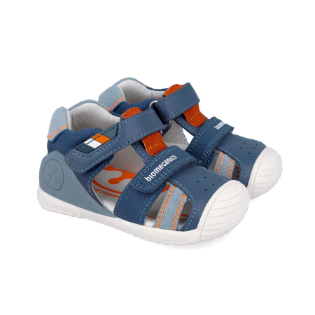 Sandale primii pasi - Sandale piele naturala pentru baieti in culoarea bleumarin 262123-A556, inchise, dubla inchidere peste degete