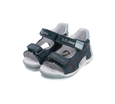 Sandale din piele naturala, flexibile pentru primii pasi G111-61179B in culoarea albastru pentru baieti [6]