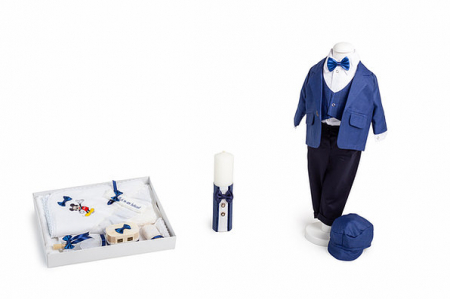 Set botez Mickey, compus din costum bleumarin, trusou brodat, lumânare [0]