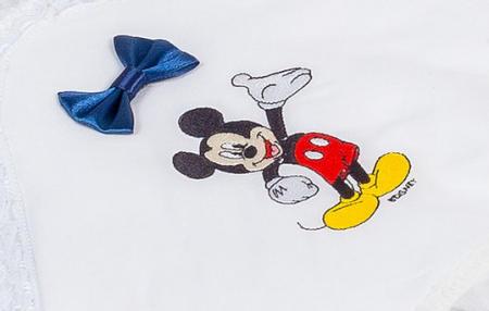 Set botez Mickey, compus din: costum alb, trusou brodat, lumânare [2]
