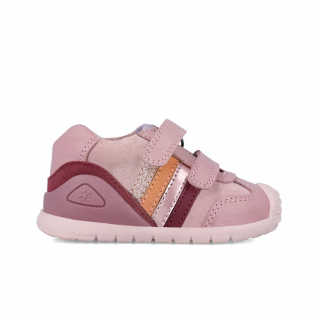 Pnatofi primii pasi Biomecanics 241110-E159 [1]