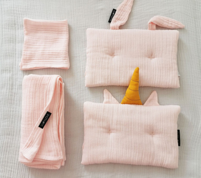 Pernuta cu urechi unicorn - Rose [5]