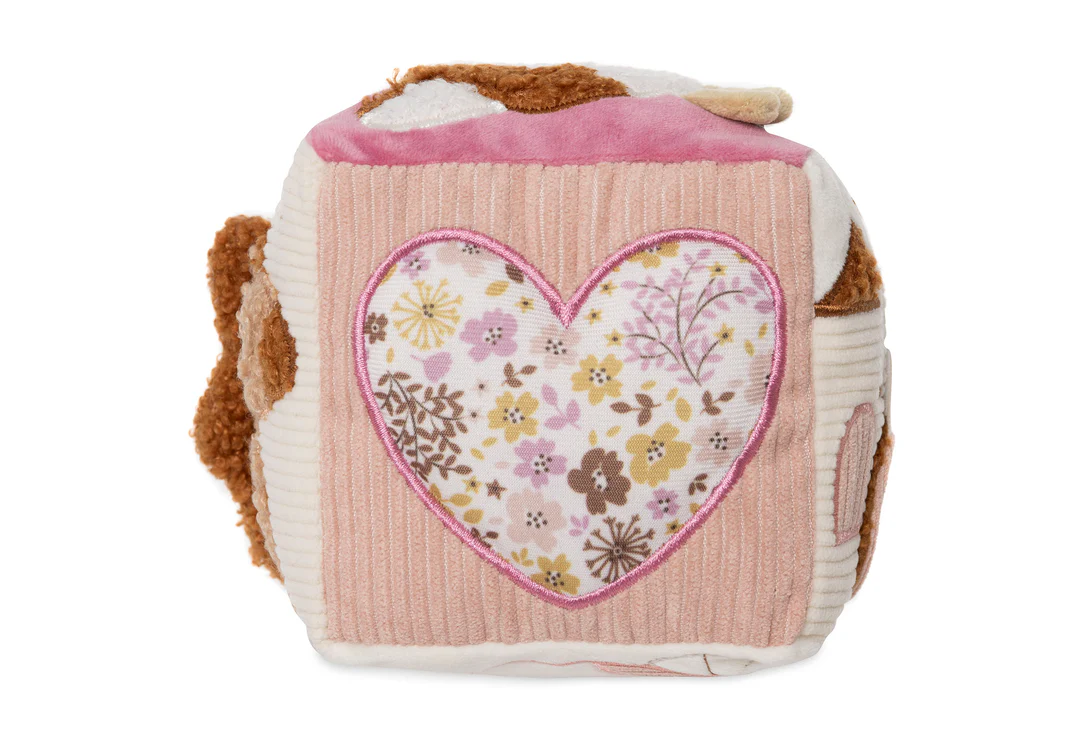 Cub Activity on the Go - Flower Fairies [2]