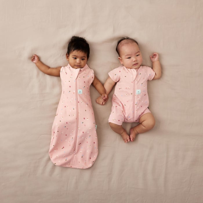 Sac de Dormit Swaddle ErgoPouch 1.0 TOG  0-3 Luni Daisies [3]