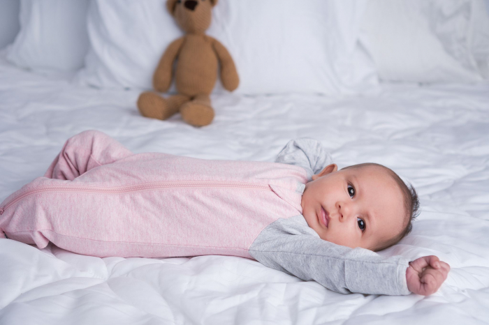 Salopeta bumbac organic Pink by Juddlies 3-6 luni [3]