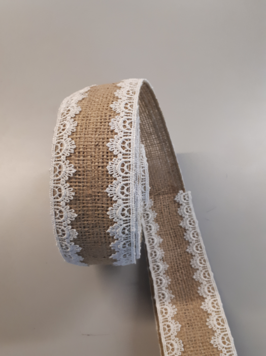 Banda decorativa din iuta cu dantela cusuta pe margini la interior, 60 mm [3]