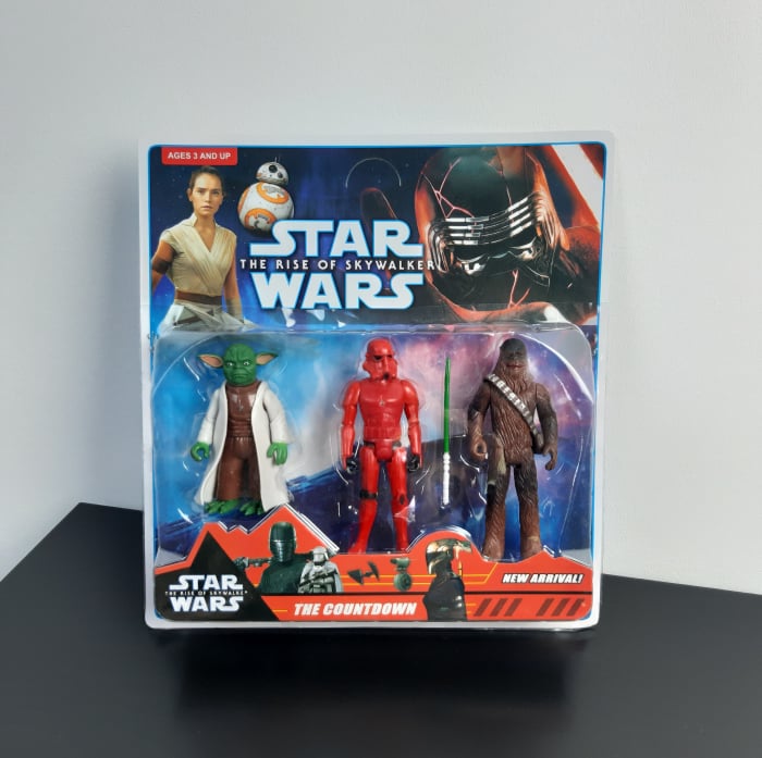 Set 3 figurine Star Wars, Yoda, Chewbacca, Sith Trooper, Toyska [2]