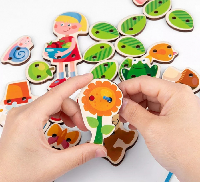 Joc Montessori de snuruit si insirat Casuta cu Copac, 26 piese [4]