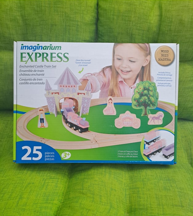 Circuit din lemn Castle Train, 25 piese, multicolor [3]