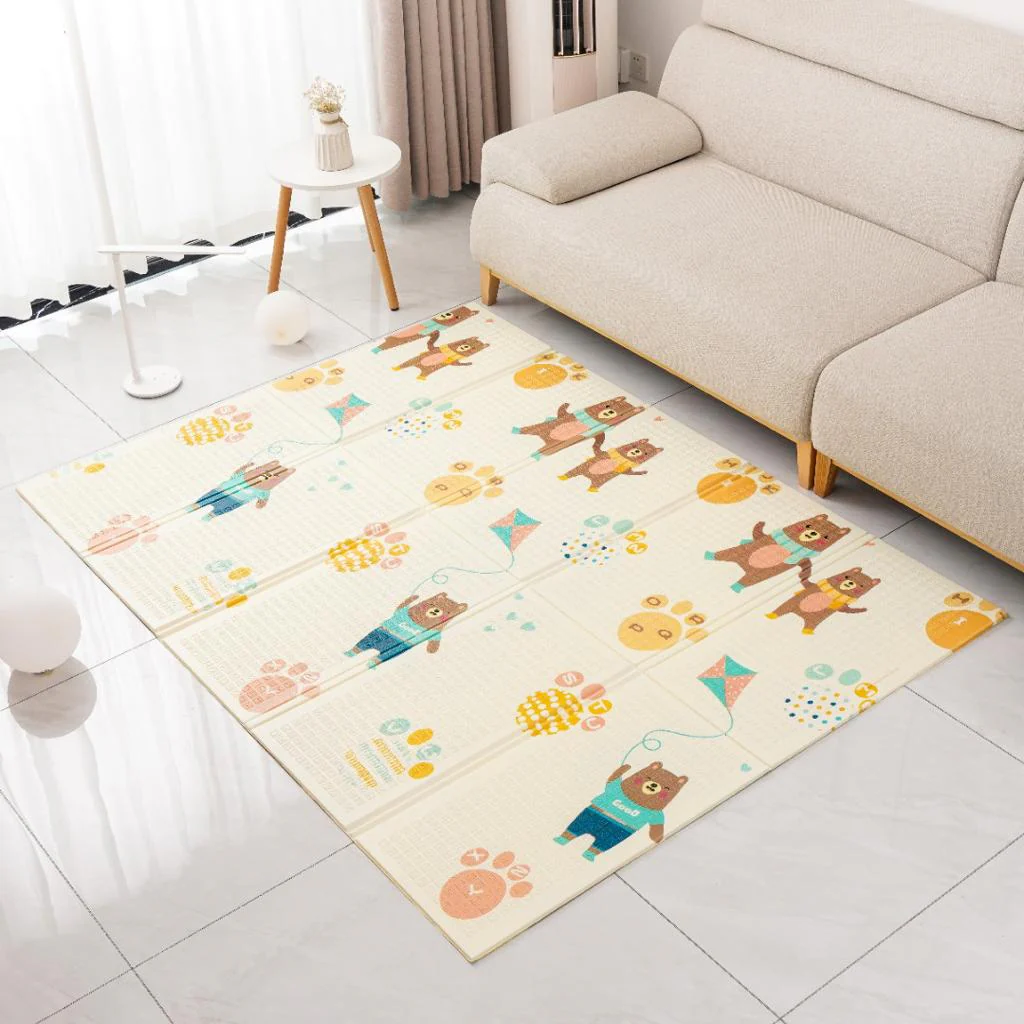 Covoras de joaca termic 180x200 cm pliabil cu doua fete Ursuletii Veseli [9]