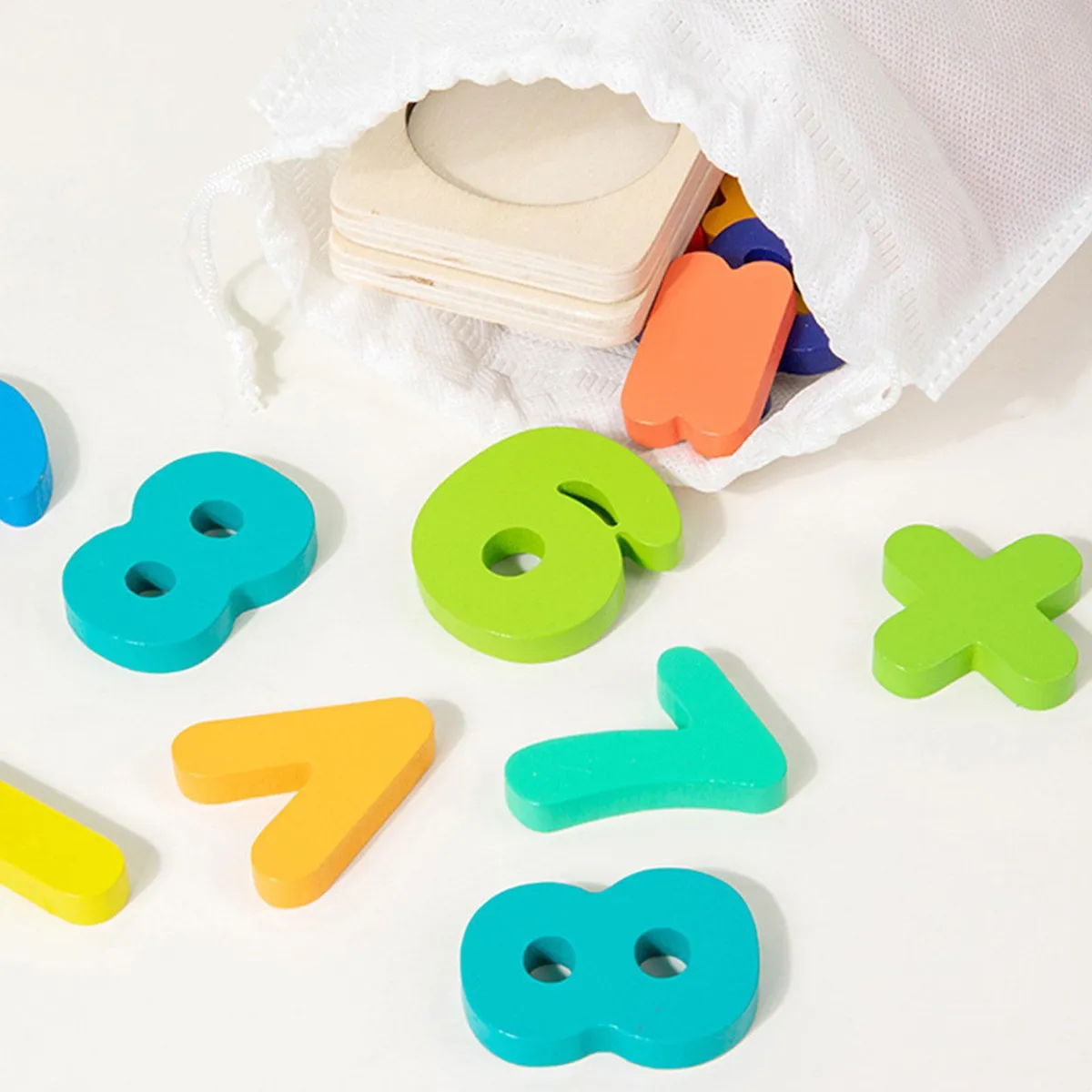 Joc Educativ Matematic din lemn cu pioni pentru adunare și scădere si carduri ilustrative [7]