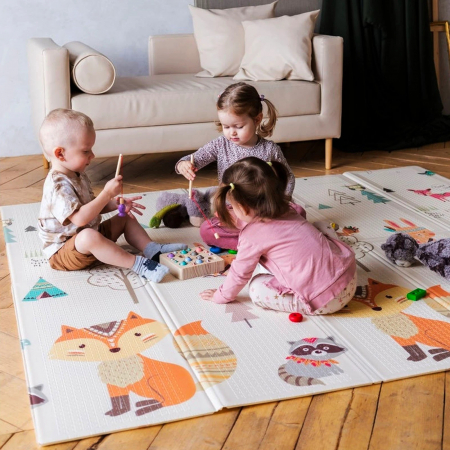 Covoras de joaca termic 180x200 cm pliabil cu doua fete Vulpea si Parcul de Distractii [5]