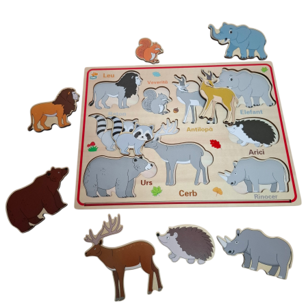 Jucarii Montessori din lemn - Puzzle magnetic incastru din lemn Animale Salbatice in limba Romana, 9 piese, multicolor