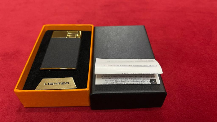 Bricheta  gold super-slim box gift [3]