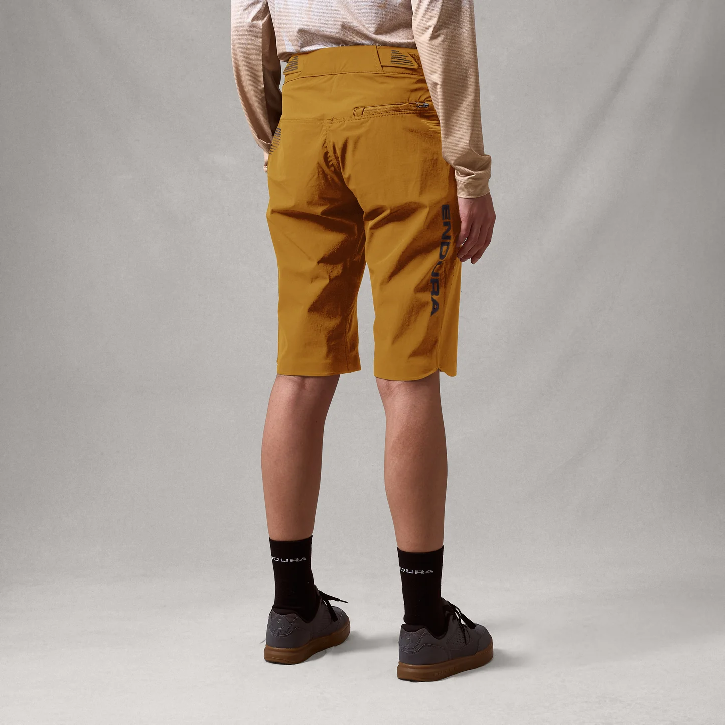 Pantaloni scurti pentru femei Endura SINGLETRACK LITE SHORT - TRAIL BRONZE [2]