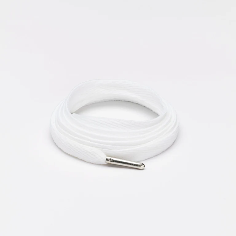 Sireturi Mr. Lacy FLATTIES METAL TIPS White/Silver 130CM [1]