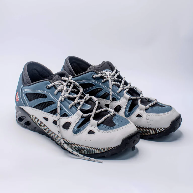 Sireturi Mr. Lacy ROUND 150CM Silver Grey/Black/Blue [5]