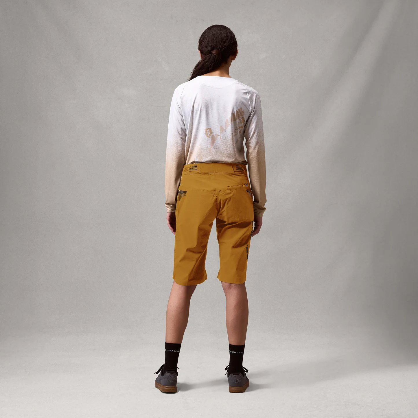 Pantaloni scurti pentru femei Endura SINGLETRACK LITE SHORT - TRAIL BRONZE [5]