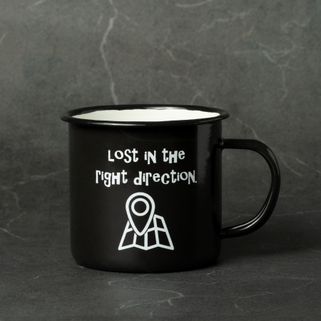 Cana "Lost In The Right Direction" neagra, emailata, 330 ml cu mesaj in limba engleza [2]