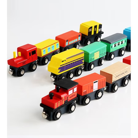 Set Trenulet Educational din Lemn cu Prindere pe Magneti, Format din 12 Elemente, Multicolor [1]