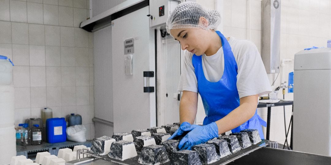 Ghid complet pentru alegerea șorțurilor de unică folosință