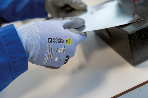 EUROCUT P318, Mănuși de protecție subțiri din HPPE și poliamidă, imersate în PU gri [4]