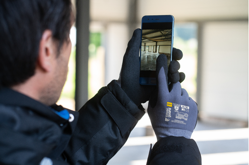 EUROLITE MAX25, Mănuși de protecție din poliamidă și elastan, imersate în nitril nisipos [4]