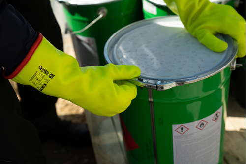 EUROWINTER F110, Mănuși de protecție din nailon, imersate în PVC, lungime 35 cm [6]