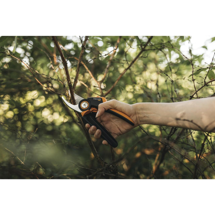 FISKARS POWERGEAR X, Foarfecă de grădină cu tăiere pas cu pas [5]