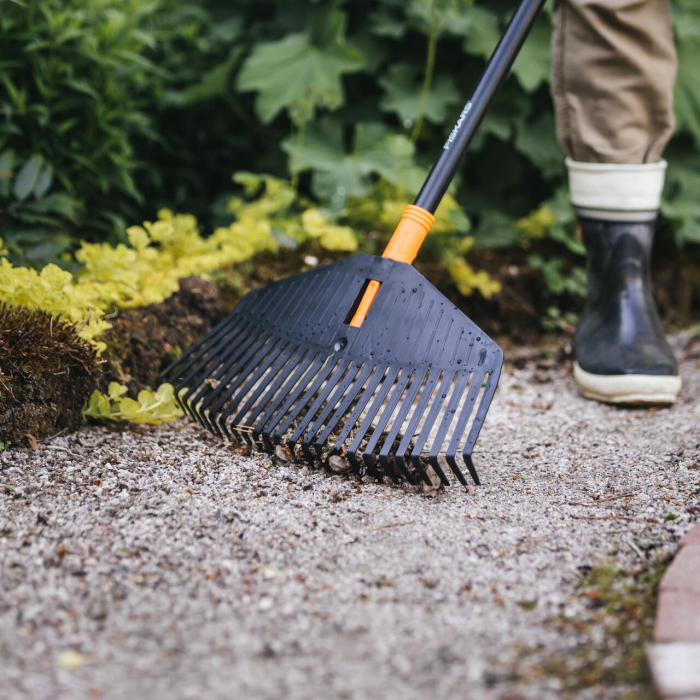 FISKARS SOLID, Coadă pentru greble și mături, 1575 mm [3]