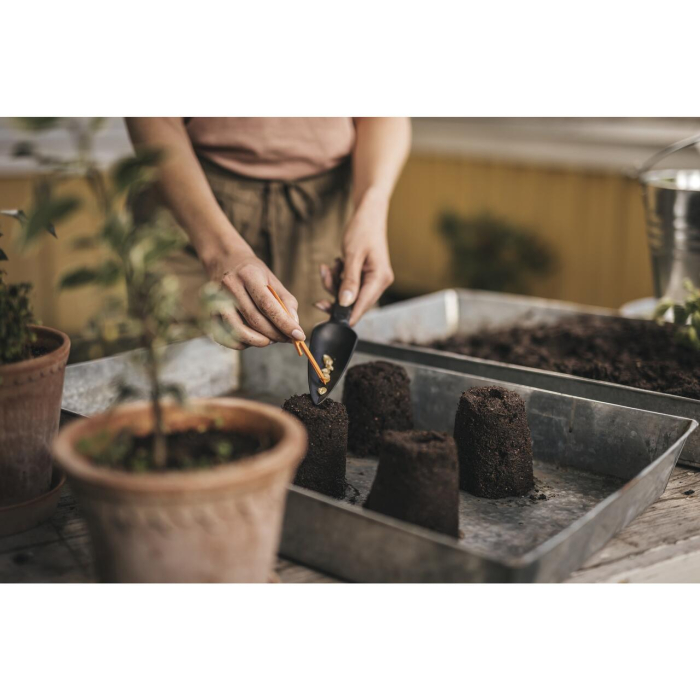 FISKARS SOLID, Plantator pentru semințe 4 în 1 [4]