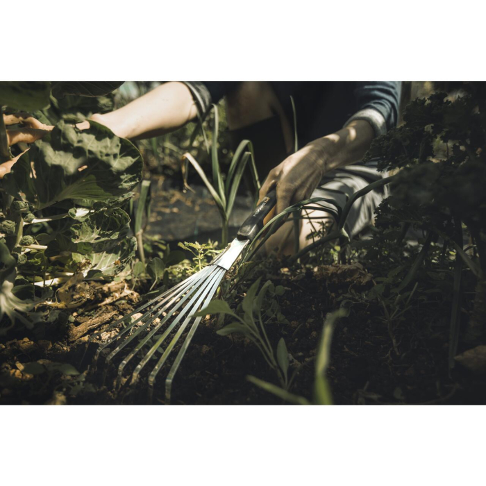 FISKARS XACT, Greblă de mână cu 7 dinți din inox [4]