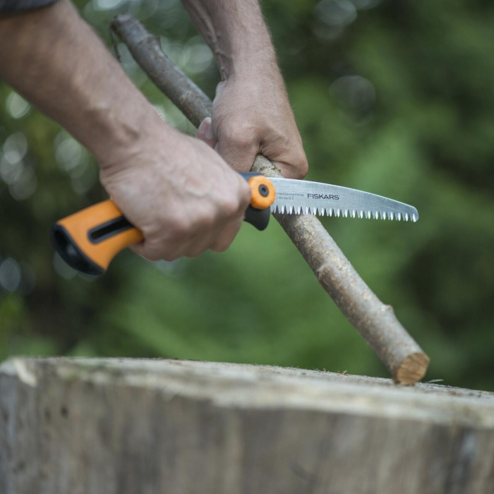 FISKARS XTRACT, Fierăstrău de grădină cu lamă retractabilă [4]