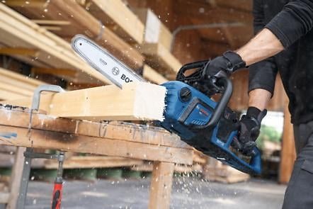 BOSCH PRO GKE18V-30, Ferăstrău cu lanț cu acumulator [4]