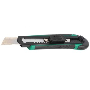 SCULE & MATERIALE - Cutter 3 lame 0,5 x 18 mm