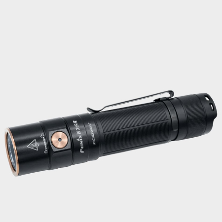 ARTICOLE TEHNICE SI PRIM AJUTOR - E35R, Lanternă compactă reîncărcabilă, 3100 lumeni