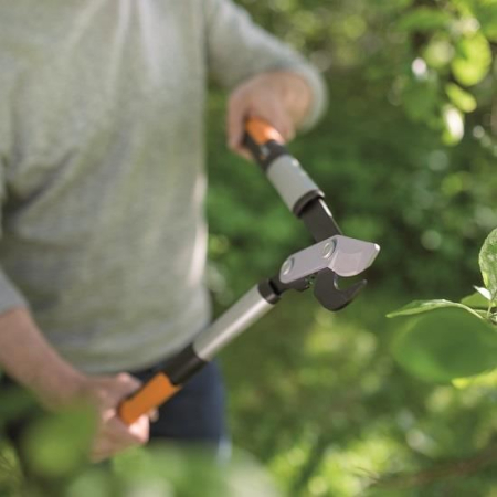 FISKARS POWERGEAR X, Foarfecă pentru ramuri groase cu tăiere pas cu pas [1]