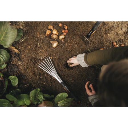 FISKARS XACT, Greblă de mână cu 7 dinți din inox [2]