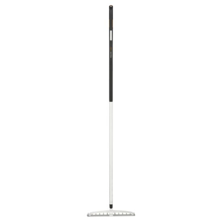 SCULE & MATERIALE - FISKARS XACT, Greblă pentru sol, mărimea M, 400 mm