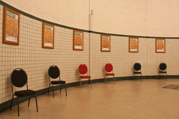 BUDGET scaune pentru evenimente si conferinta suprapozabile [11]