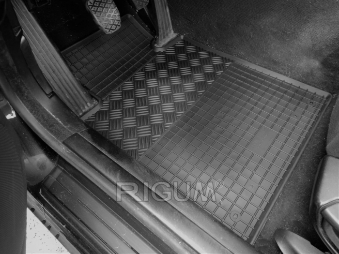 Covorase auto BMW Seria 3 E46 fabricatie 1998 - 08.2005, caroserie combi #1 [5]