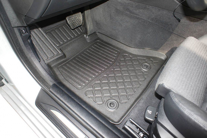 Covorase tip tavita BMW Seria 5 F11, caroserie Combi, fabricatie 03.2010 - 2013, fara X-Drive #1 [6]