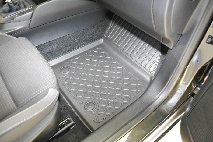 Covorase tip tavita Ford Focus IV, caroserie Sedan, fabricatie 09.2018 - prezent #1 [7]