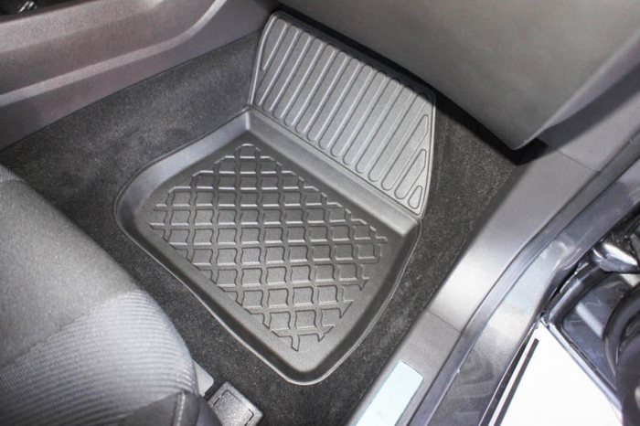Covorase tip tavita Ford Mondeo V, caroserie Hatchback, fabricatie 01.2015 - prezent #1 [8]