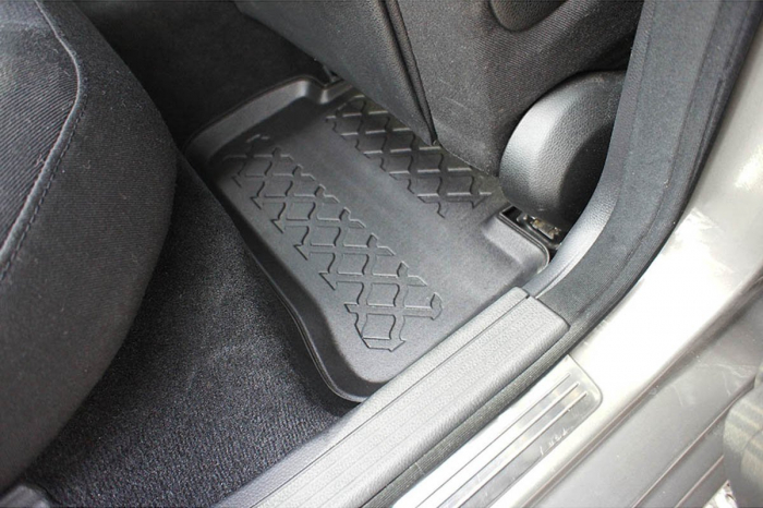 Covorase tip tavita Mercedes Clasa C W204, caroserie Sedan, fabricatie 04.2007 - 02.2014 #1 [12]