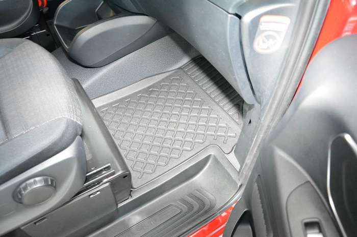 Covorase tip tavita Mercedes EQV, caroserie Van, fabricatie 10.2020 - prezent #1 [8]