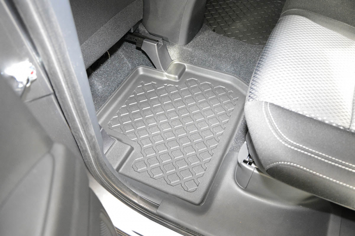 Covorase tip tavita Mitsubishi Outlander III, caroserie SUV, fabricatie 09.2012 - prezent #1 [8]