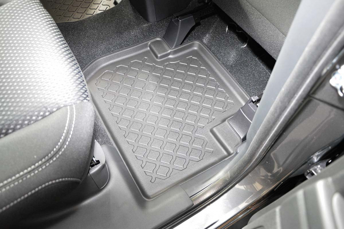 Covorase tip tavita Mitsubishi Outlander III, caroserie SUV, fabricatie 09.2012 - prezent #1 [10]