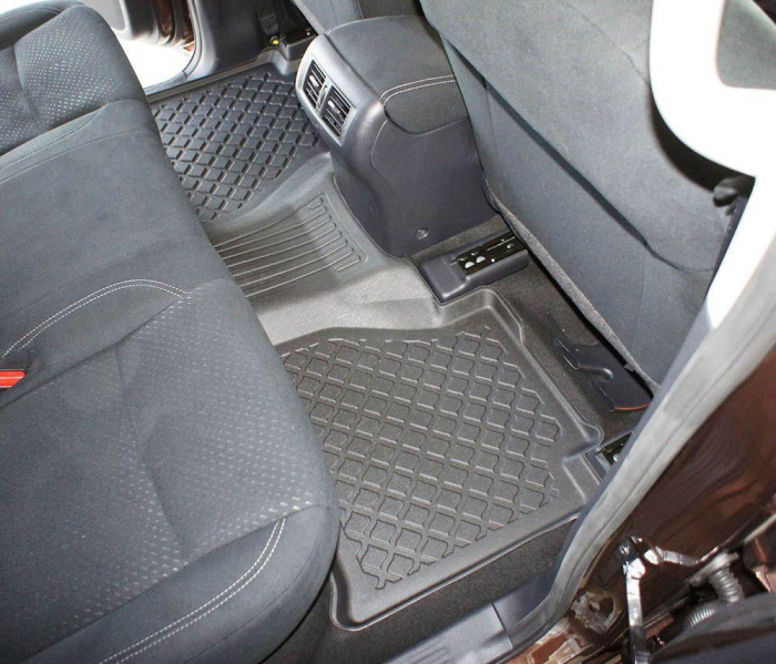 Covorase tip tavita Nissan Navara, caroserie Pick-up, fabricatie 01.2016 - prezent #1 [13]